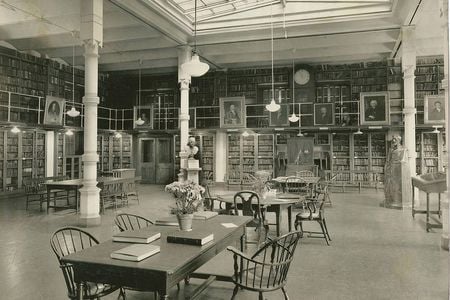 The Library Company reading room on Juniper Street in Philadelphia c. 1935, one of the group&rsquo;s main locations from 1880 to 1935.