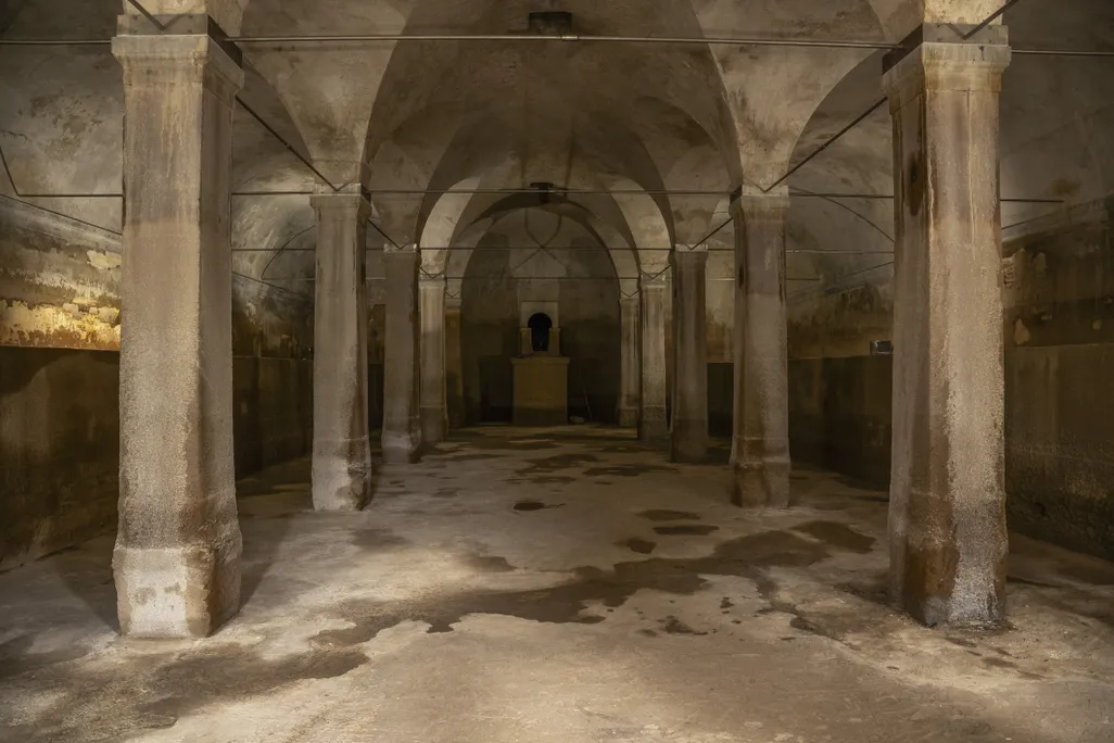 Hadrian's Aqueduct central reservoir